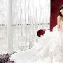 罗海琼拍摄婚纱照 演绎摩登新娘优雅之美