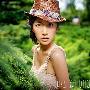 蜗居中“海藻”李念 最新高清写真集