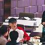 刘家辉病后近况：脸色不错与好友聚餐