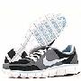 Nike 女式 跑步鞋 (396044-001)