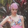 【世界品牌泳具折扣店】英发2010年新款 连体裙式 配套帽子 粉色