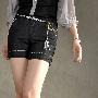 8938飞文2010夏装新款女裤 高贵短裤 黑白扣链腰带 水洗显瘦热裤