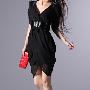韩版热卖女装 高贵典雅 气质褶皱款 黑色泡泡袖大V领连衣裙