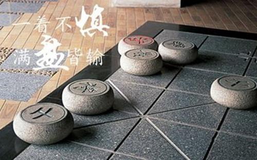 叶墨珏:1.13-14黄金收盘破位下周走势附解套