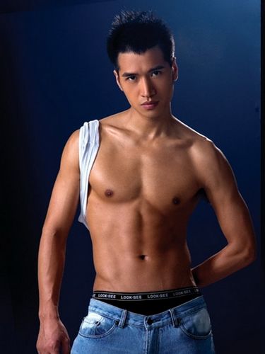 He ming huang poker